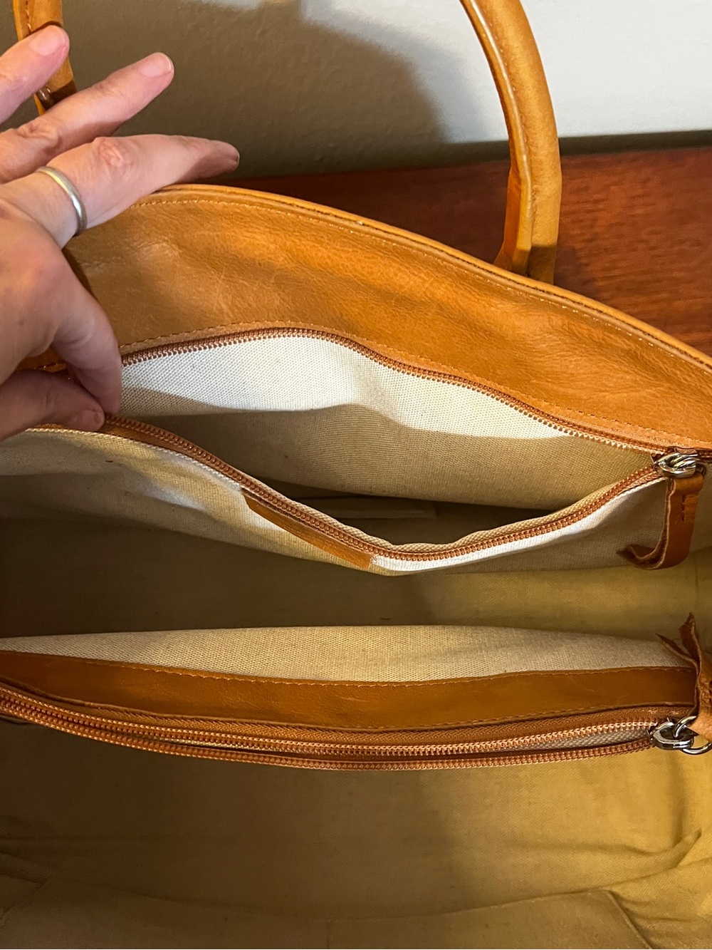NWT Elisabetta Mark and Graham Italian Leather Tote Sauvage Made in Italy - Picture 8 of 11